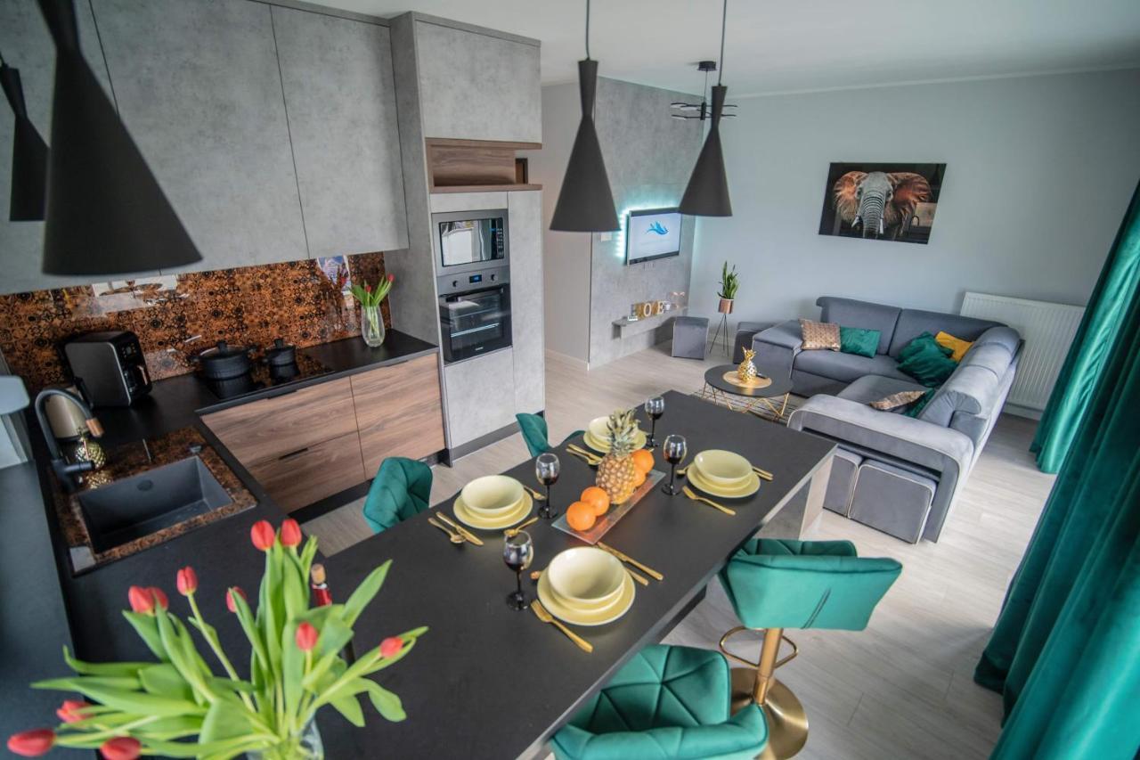 Apartament W Cieplicach Deluxe Jelenia Gora Dış mekan fotoğraf
