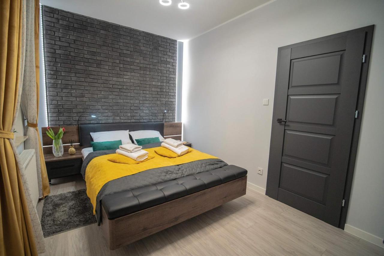 Apartament W Cieplicach Deluxe Jelenia Gora Dış mekan fotoğraf